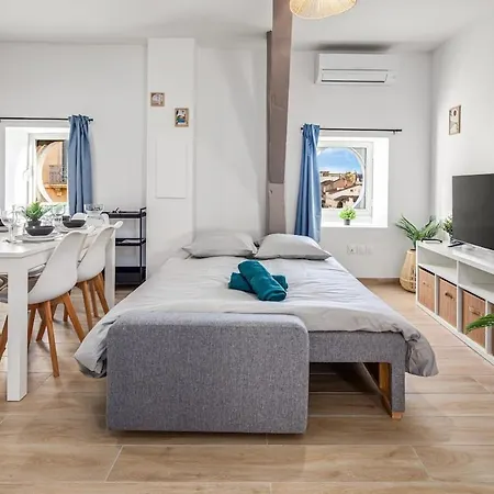 Charming T4 - Cosy Air Conditioning Apartment